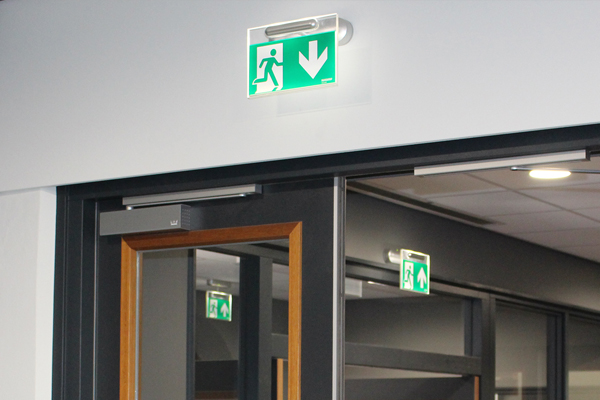 S-Sense noodverlichting Famostar header