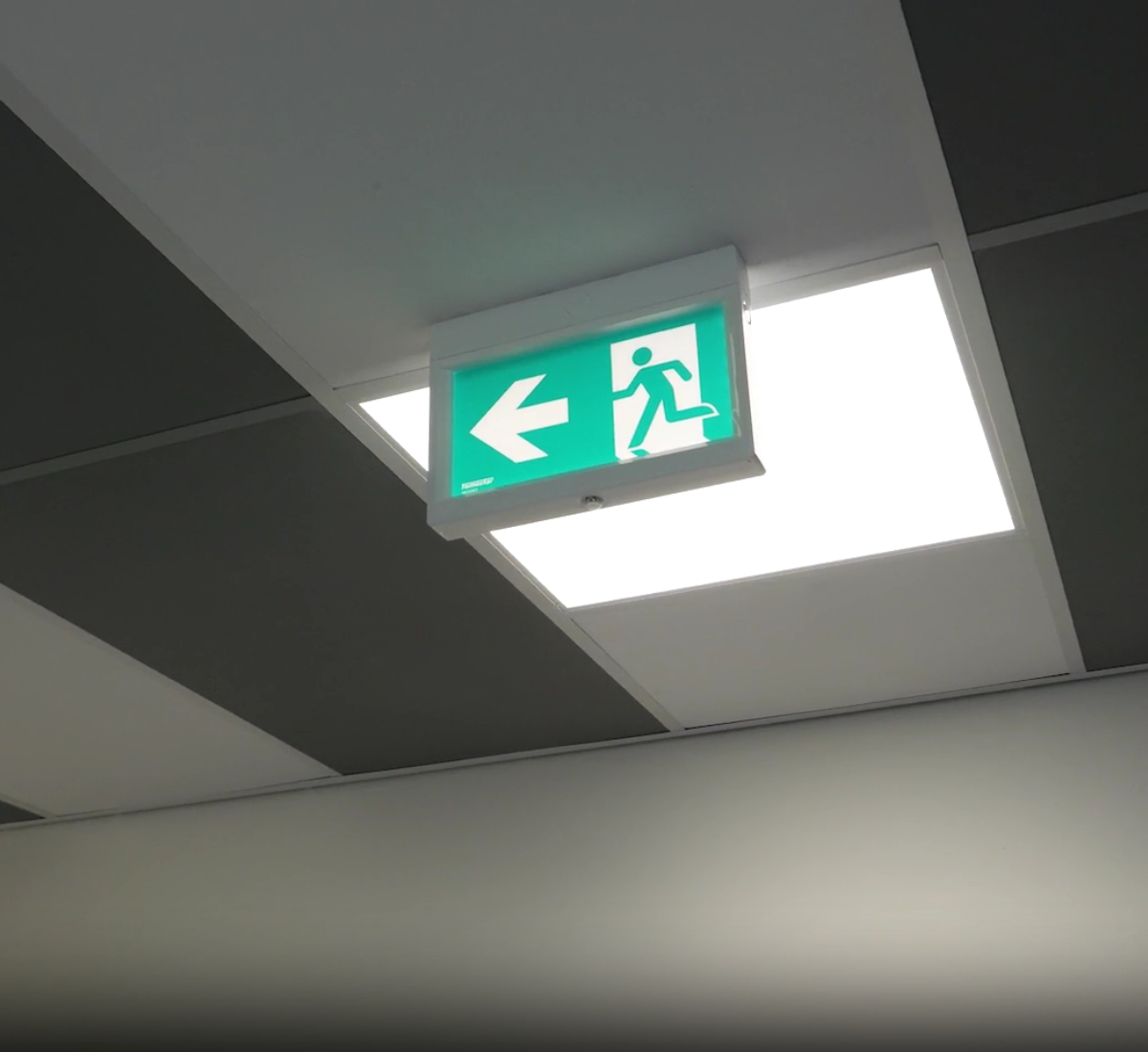 Voordelen centrale noodverlichting